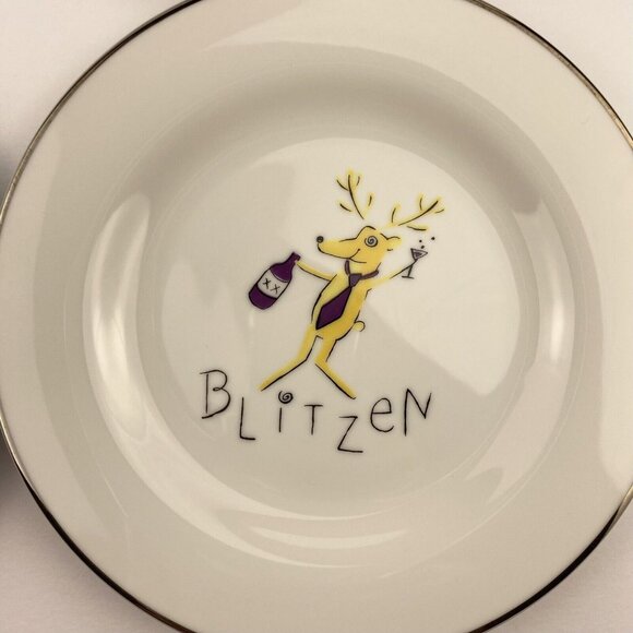 Pottery Barn Reindeer 8.5 in side/salad/dessert plates set of 4, Comet, Blitzen - Picture 5 of 8